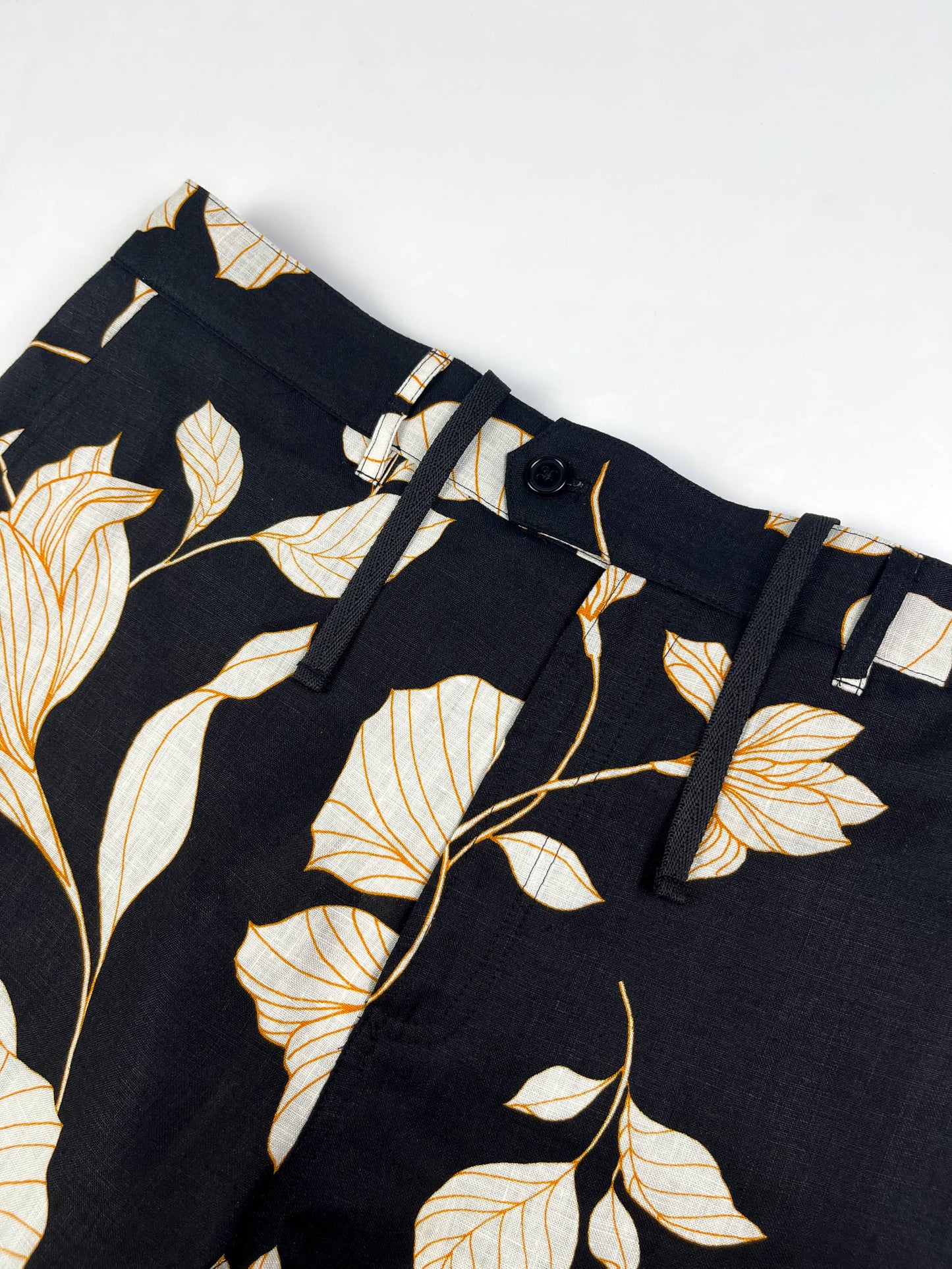 100% Linen Riviera Short - Orange Hibiscus