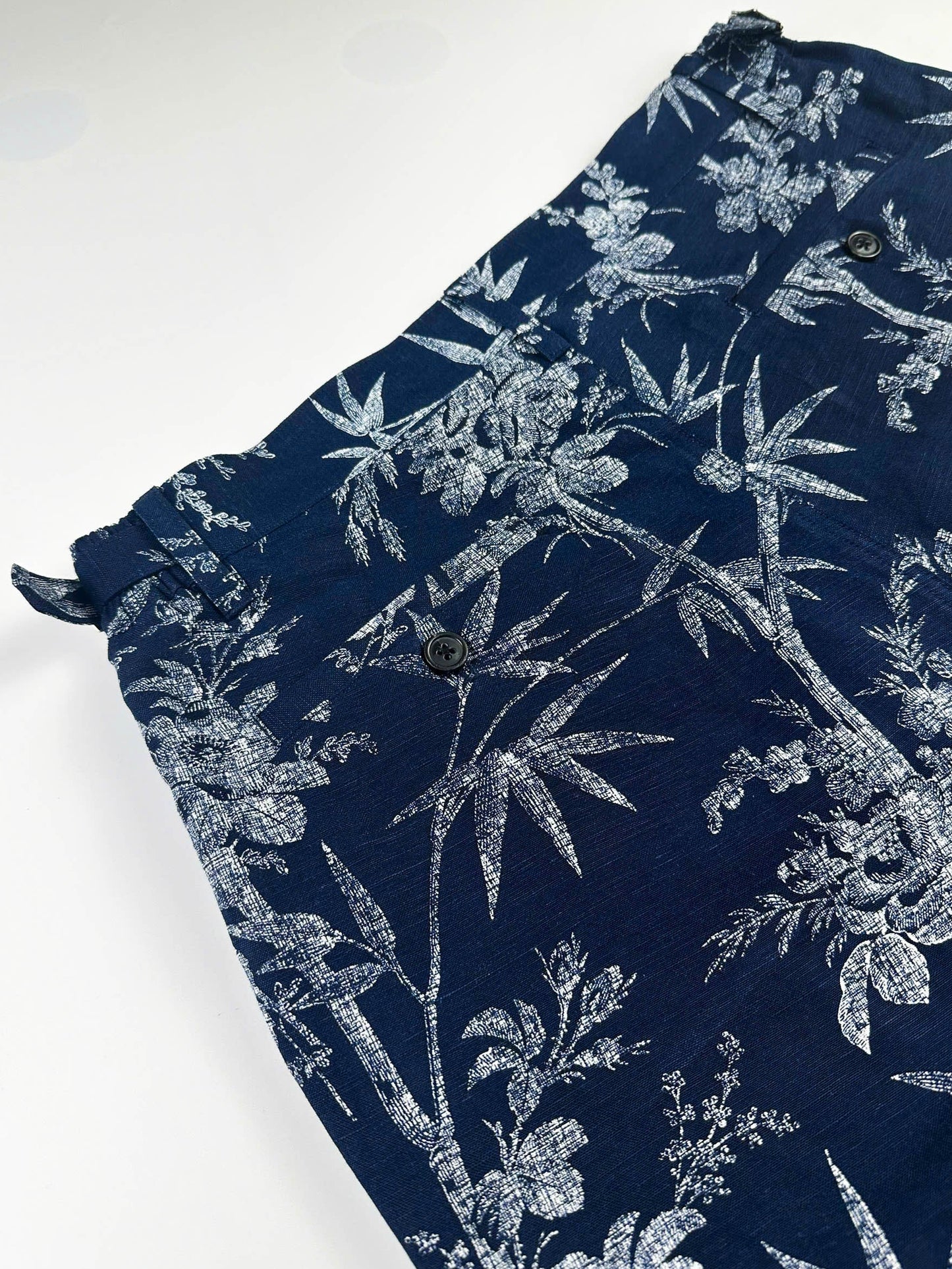 100% Linen Cabana Short - Midnight Botanica