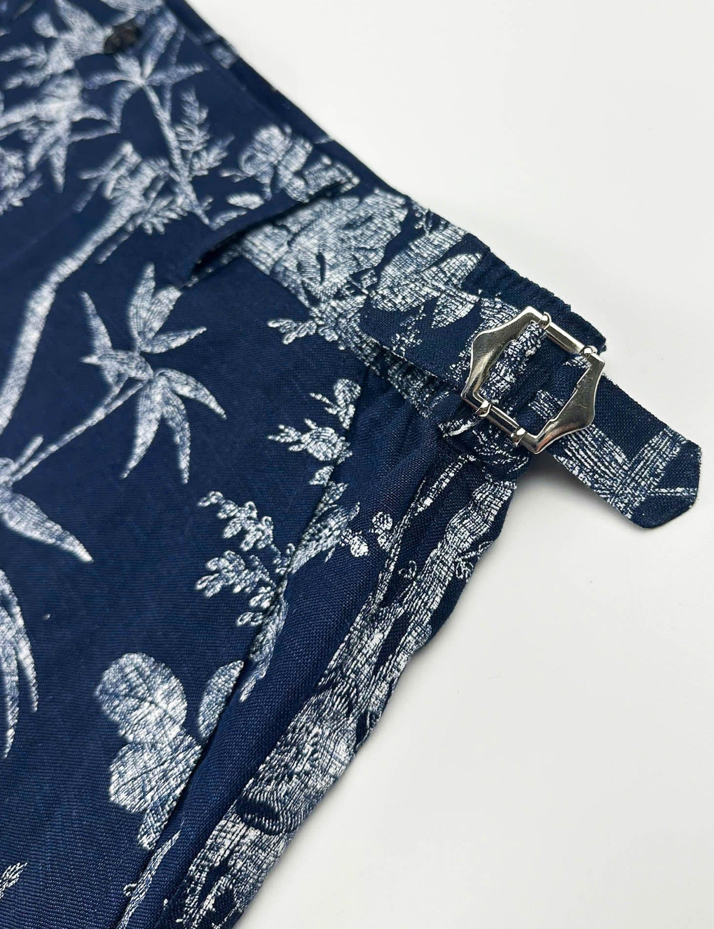 100% Linen Cabana Short - Midnight Botanica