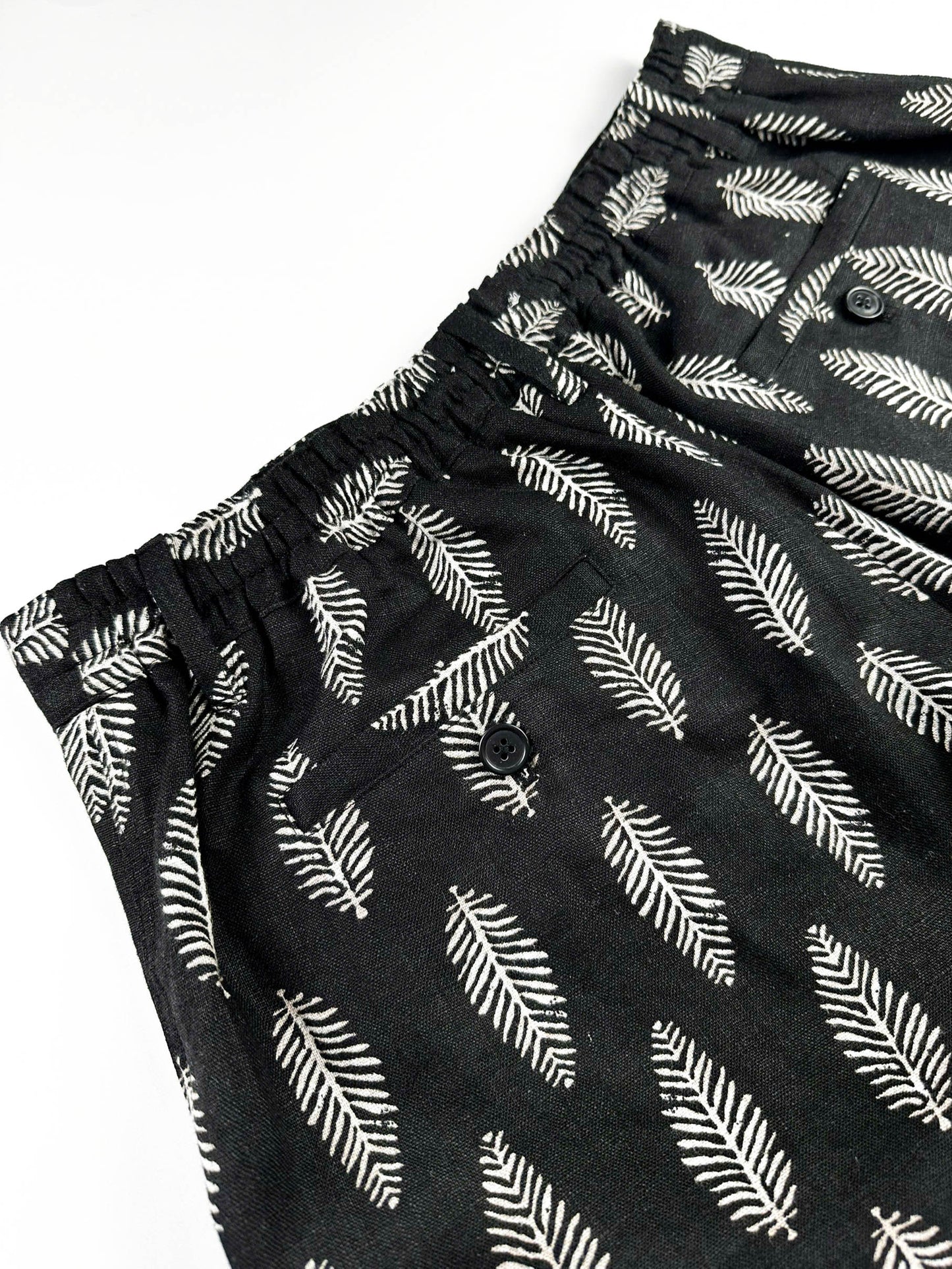100% Linen Riviera Short - Silver Fern