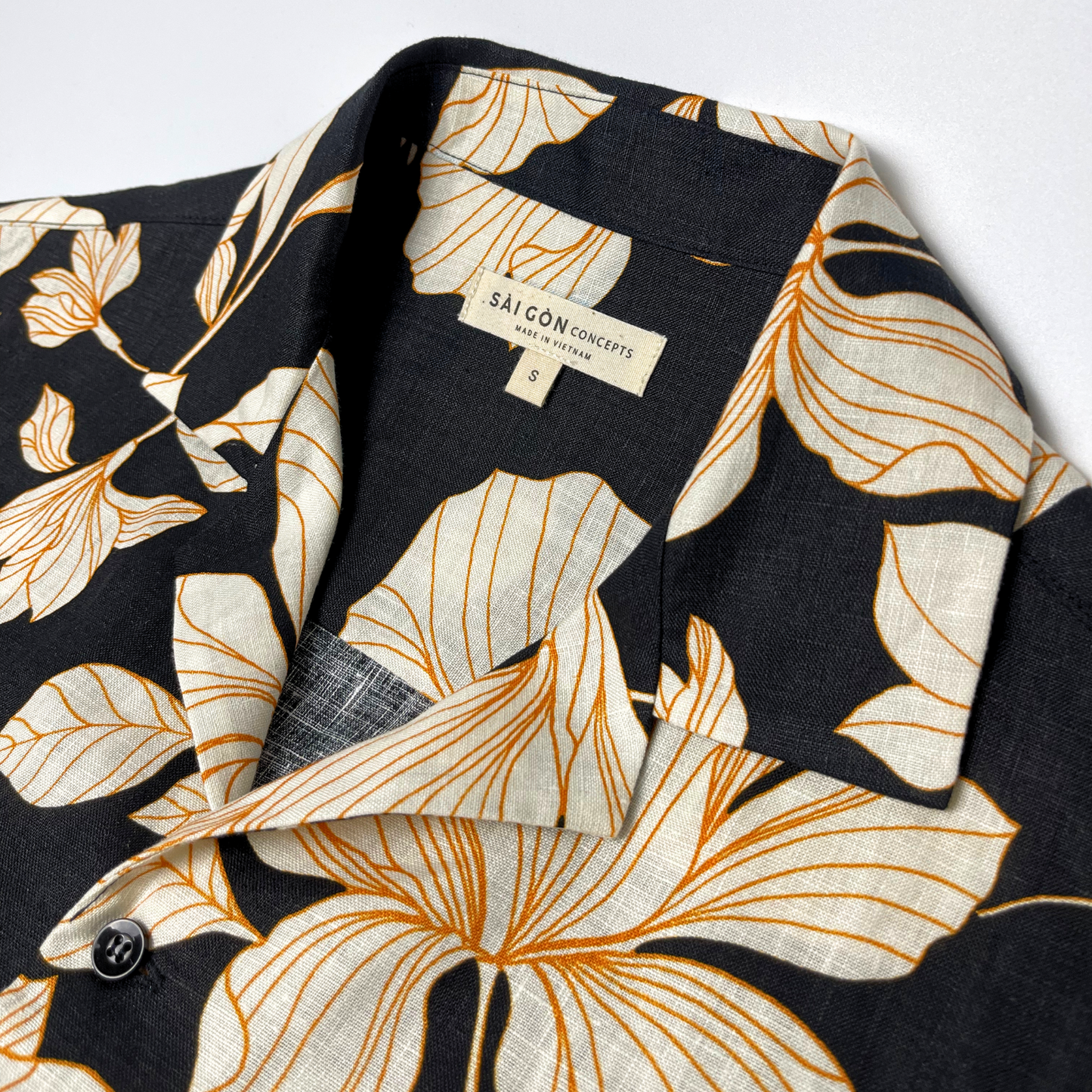 Hibiscus print Hawaii style linen shirt