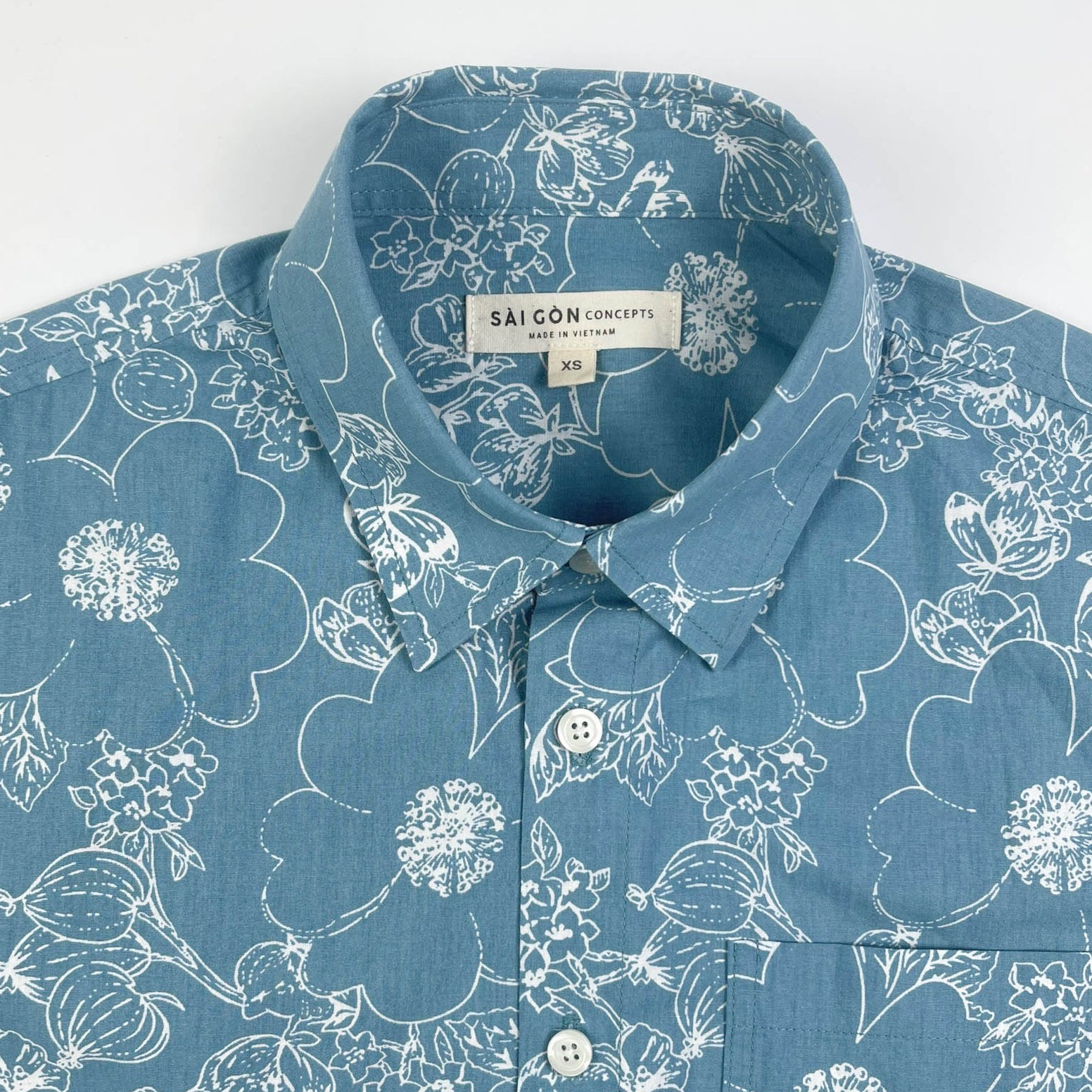Lagoon Bloom - 100% Cotton Short Sleeve Button-Up Shirt
