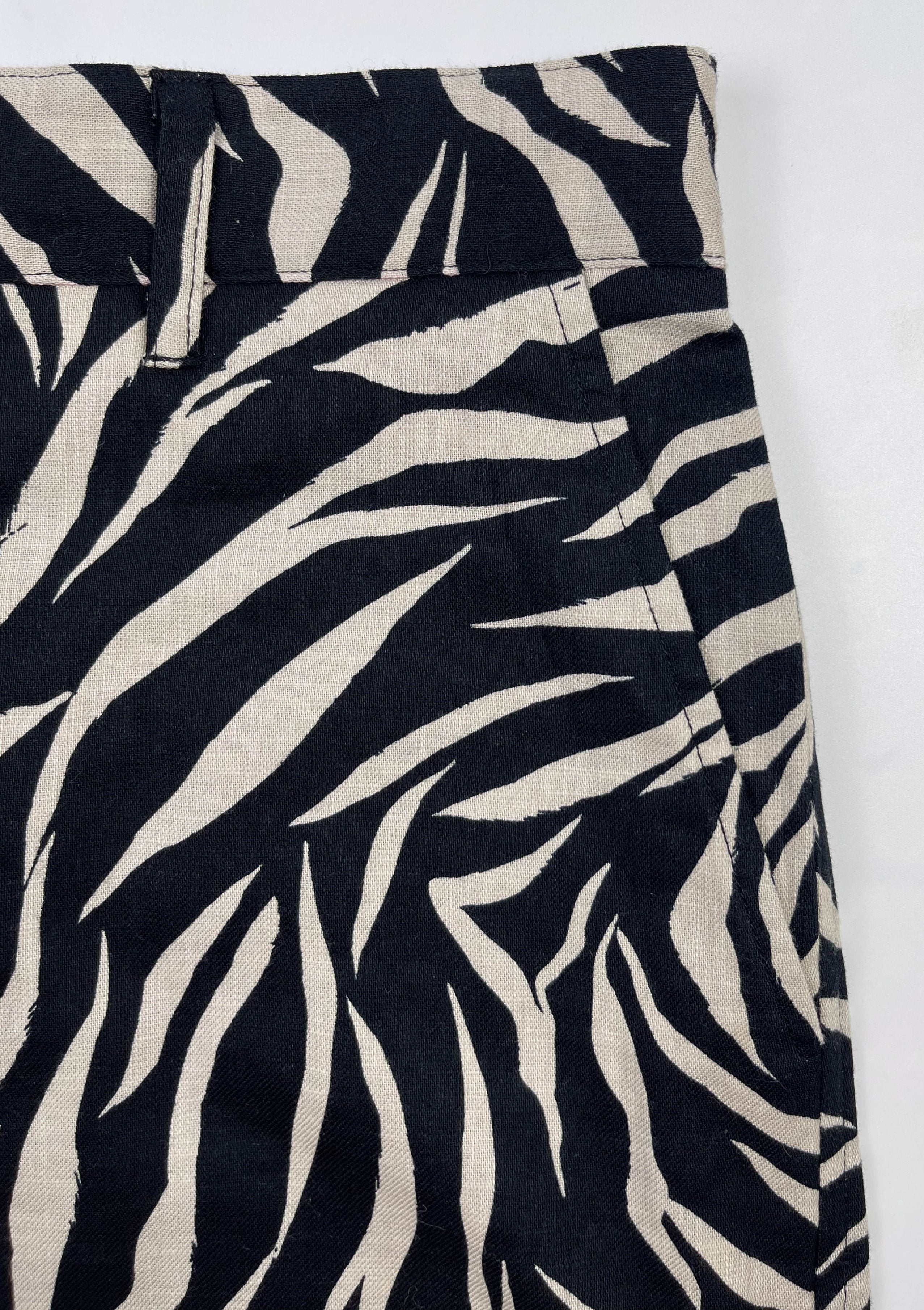 Zebra Stripes - Linen/Cotton Riviera Shorts