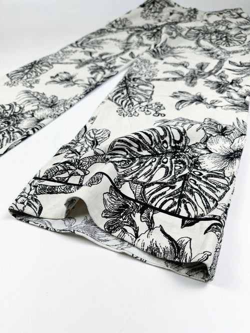 Saigon Concepts women's botanical print pyjama pants with elastic waist and side pockets - leg seam detail