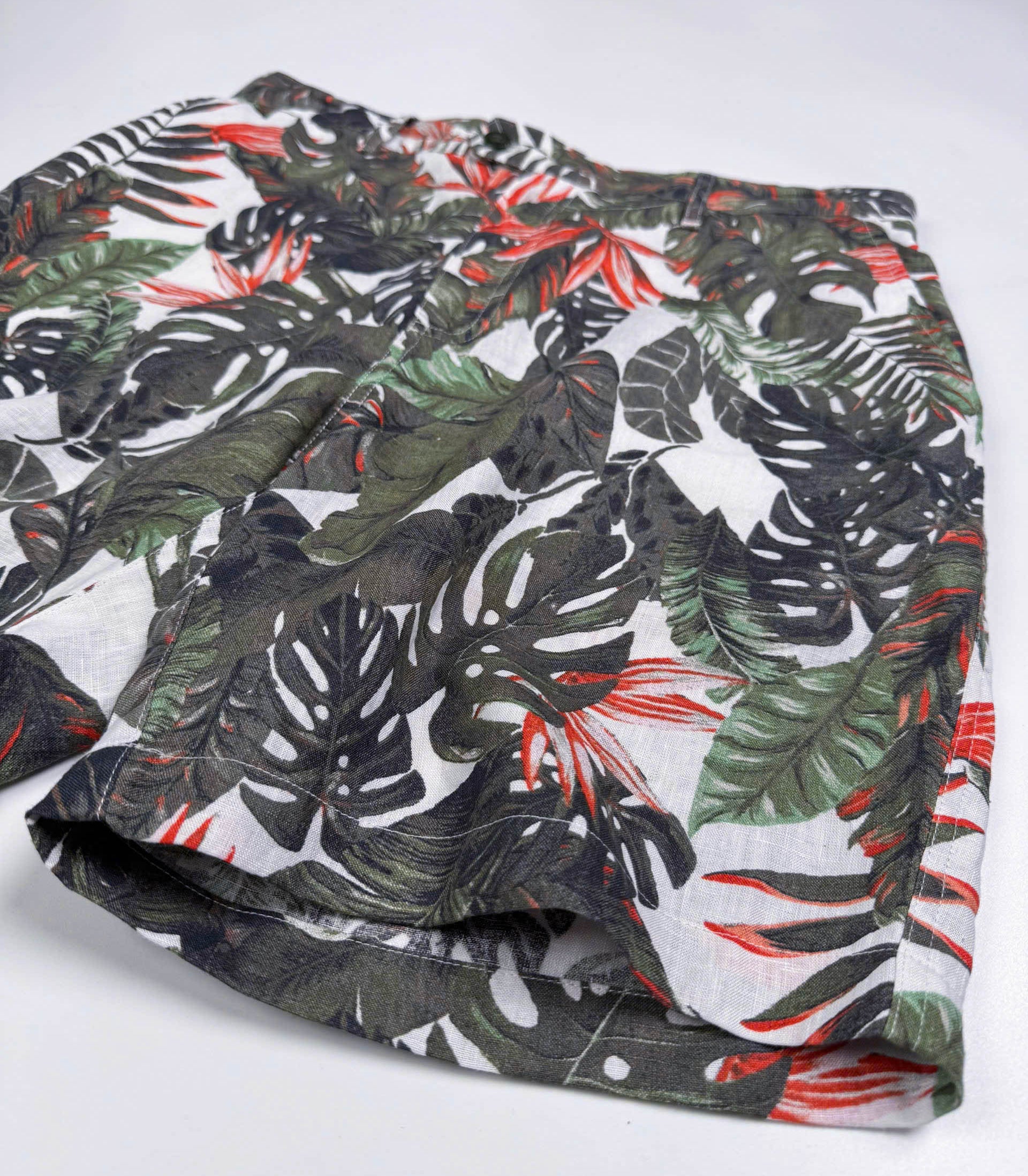 Saigon Concepts Fire & Fern Tropical Print Linen Shorts - front leg seam detail