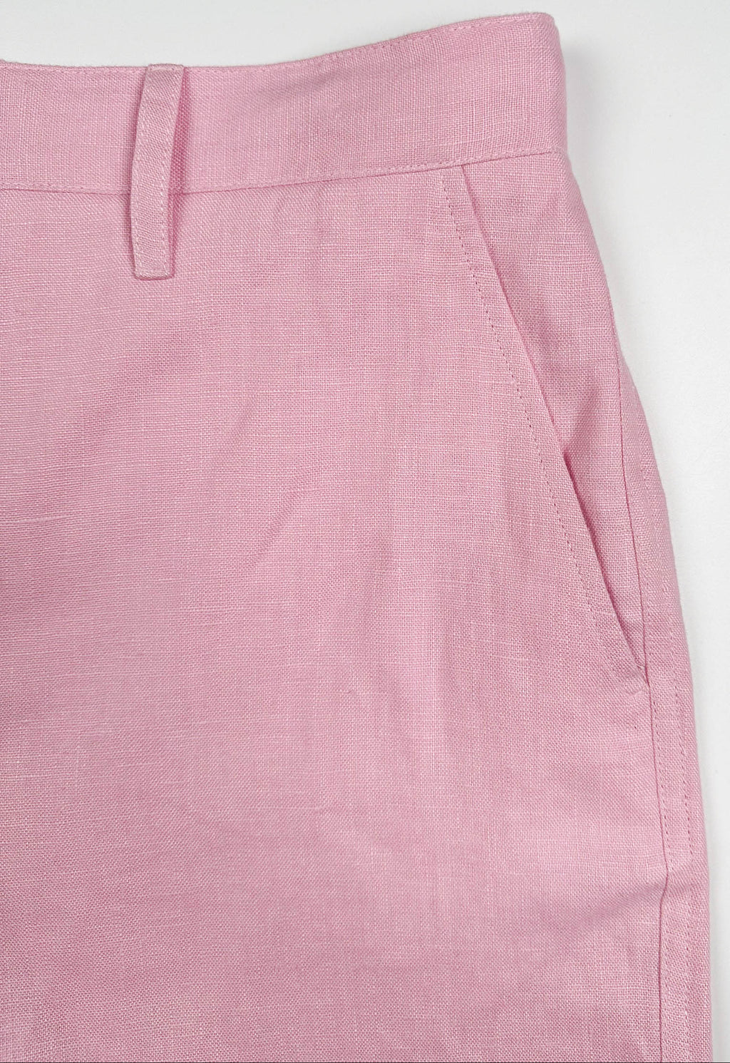 Saigon concepts blush pink linen shorts - front pocket detail view
