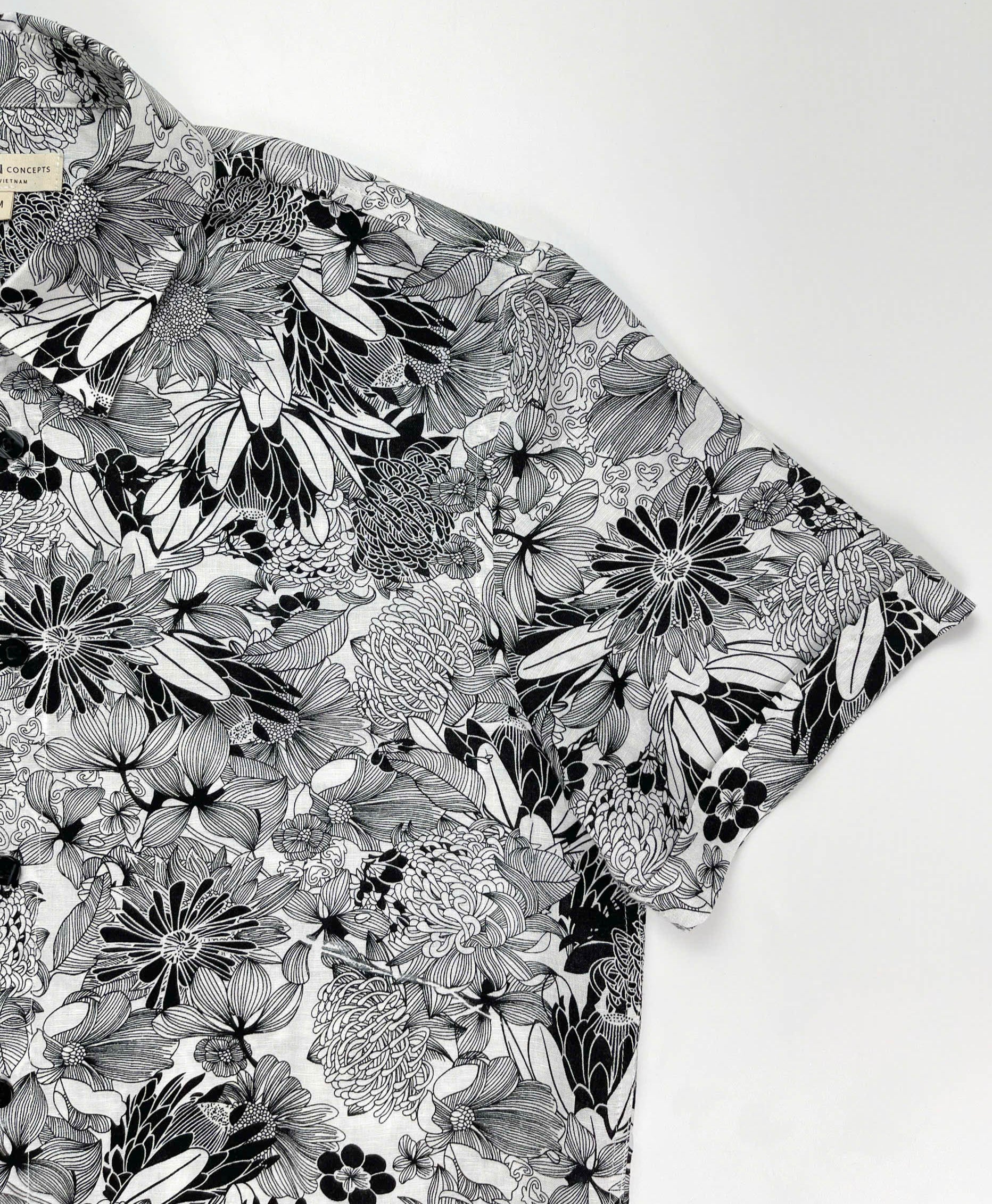 Floral Etching - Linen-Cotton Short Sleeve Button-Up Shirt