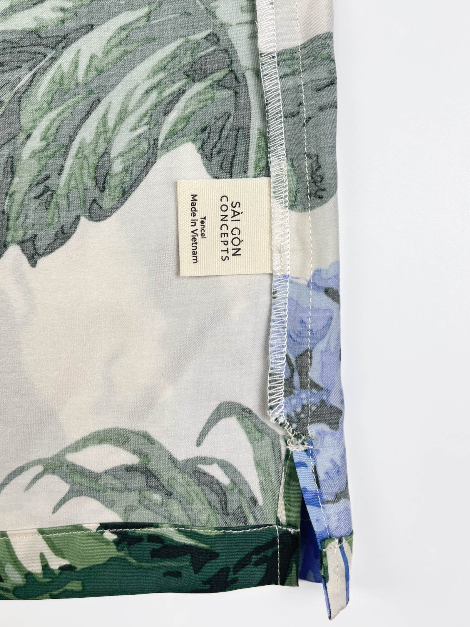 Lounge Pyjama Top Short Sleeve - 100% Tencel - Verdure Bloom