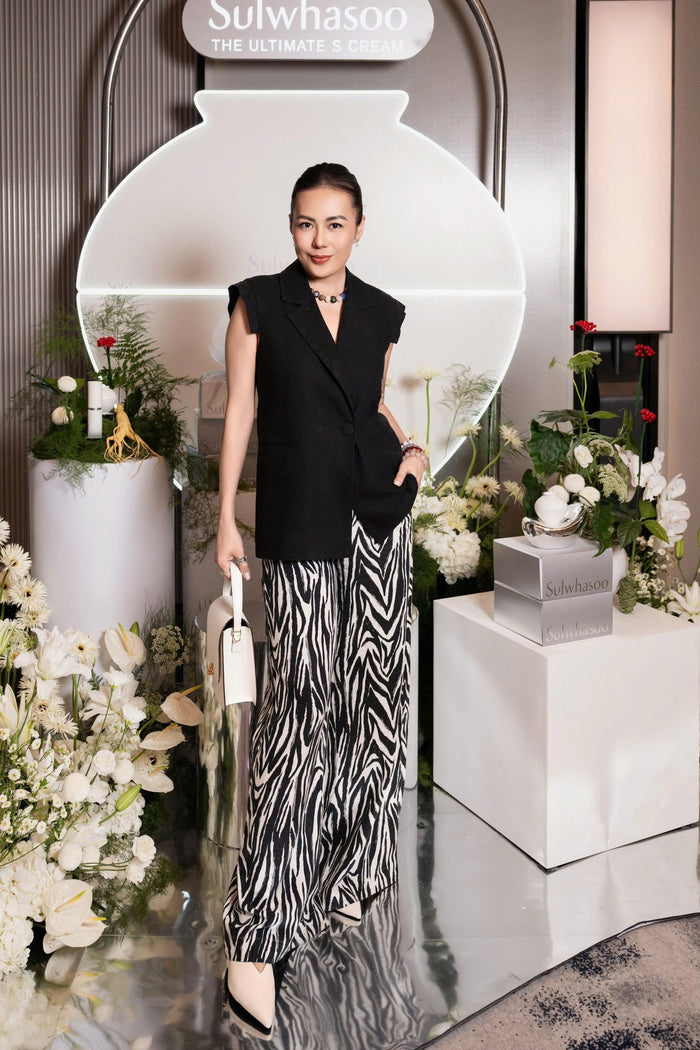 Ms.Ha Viet Bui