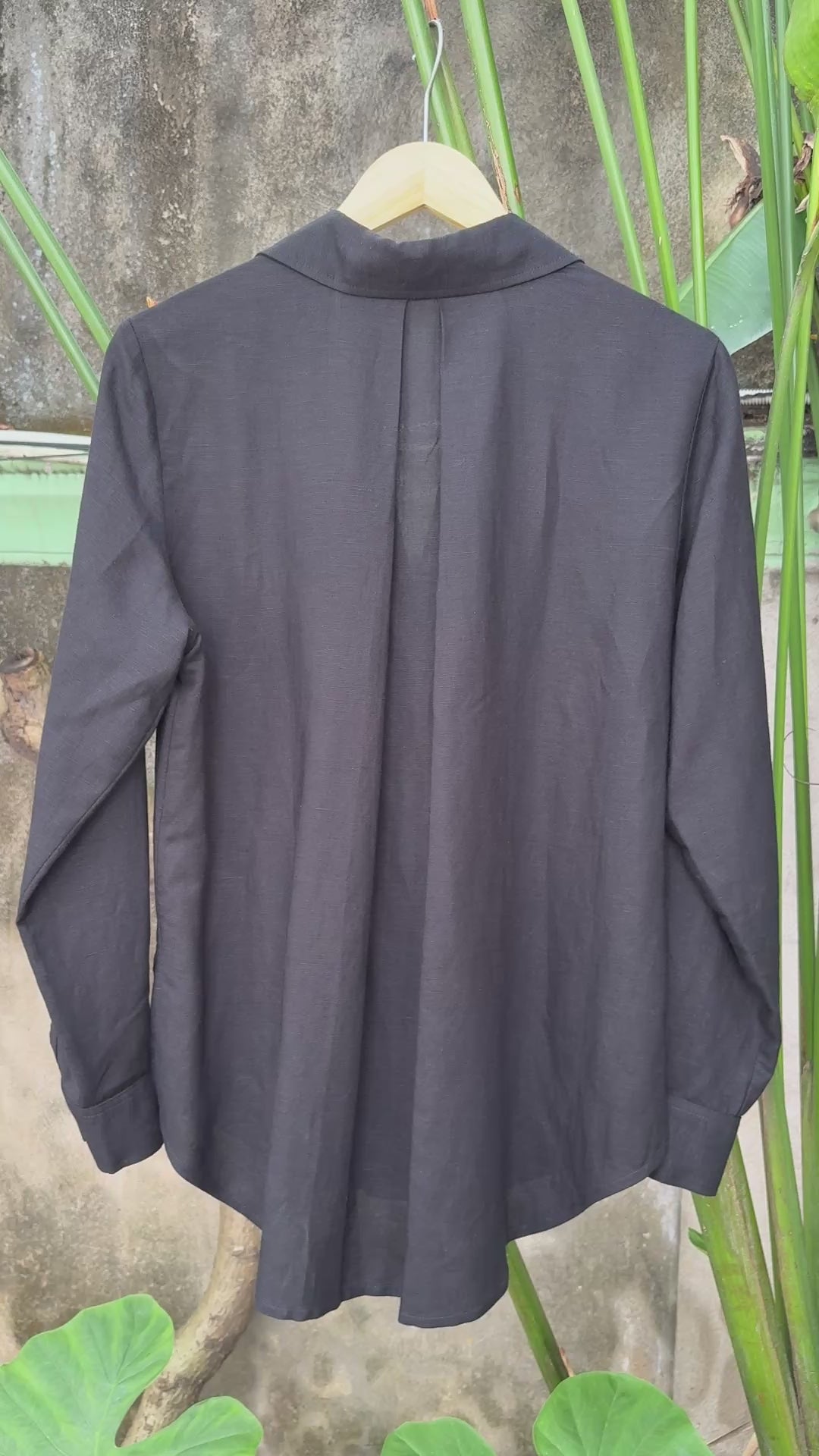 Video of Saigon Concepts Black Linen Cotton Long Sleeve Blouse with plunging vneck - full back view