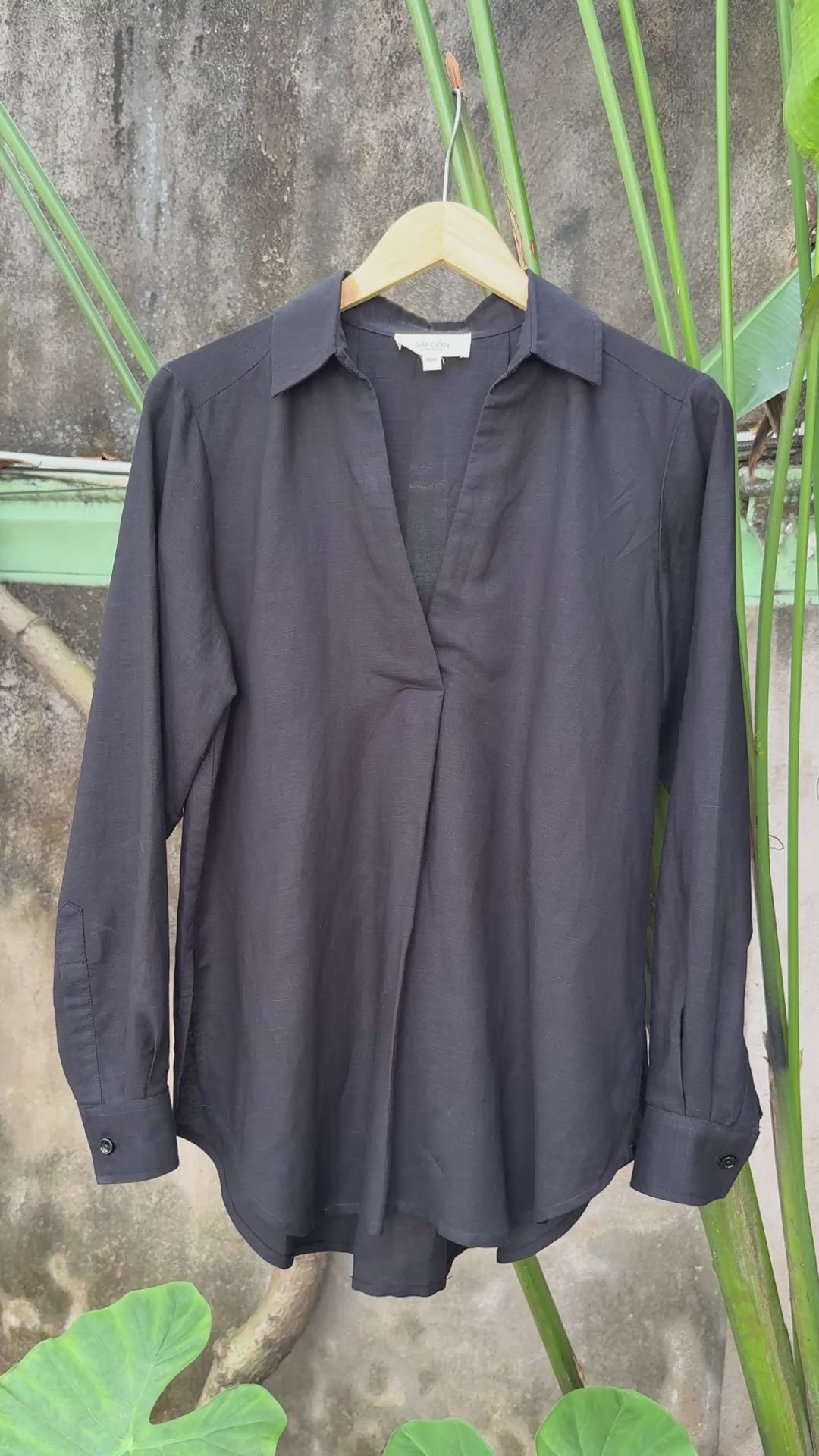 Video of Saigon Concepts Black Linen Cotton Long Sleeve Blouse with plunging vneck - full front view 