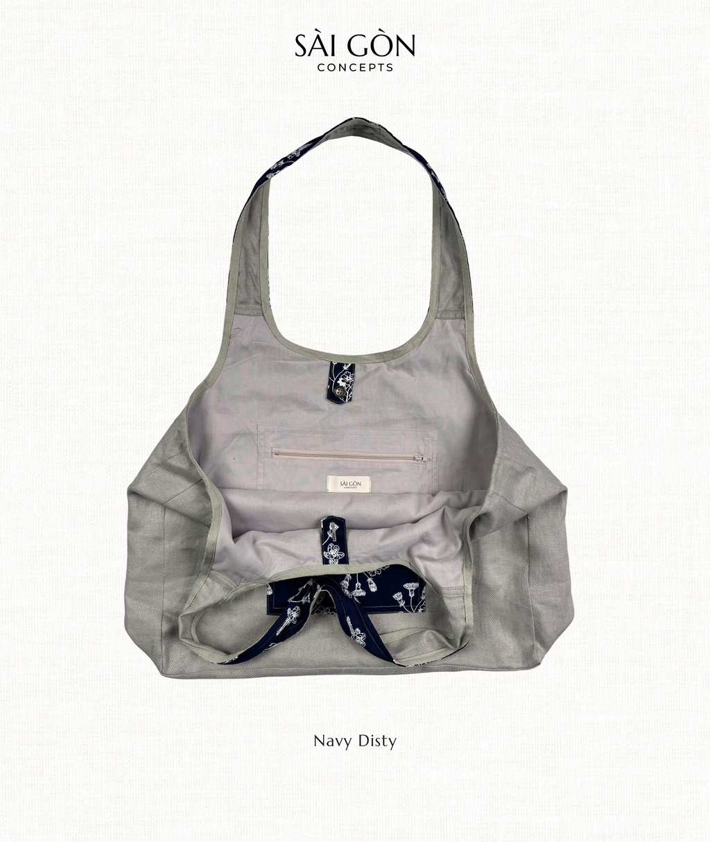 Fully Lined Navy Ditsy - Beach Tote Bag