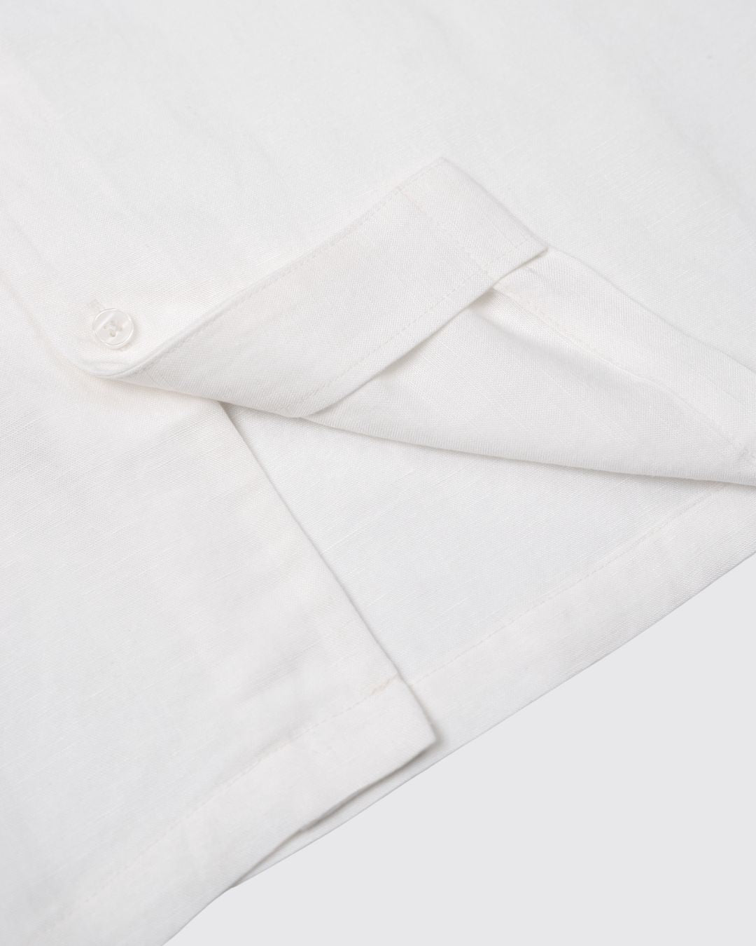 saigon concepts Hawaiian short sleeve aloha shirt 100% Linen shirt in natural white - seam detail view