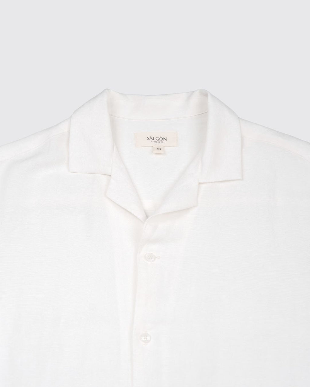 saigon concepts Hawaiian short sleeve aloha shirt 100% Linen shirt in natural white - front lay flat collar view