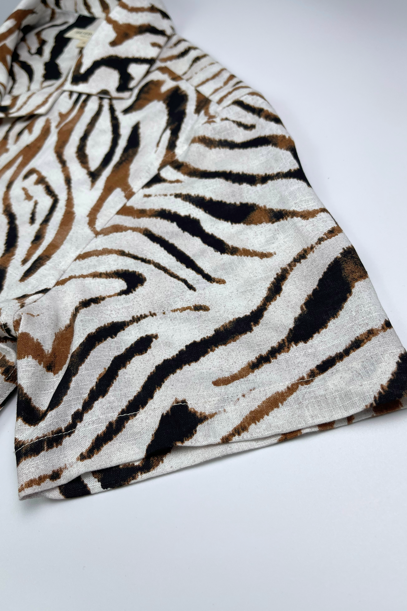 White Tiger - Linen-Viscose Hawaiian Shirt